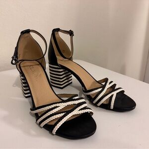 CL by Laundry Black and Cream Striped Heels